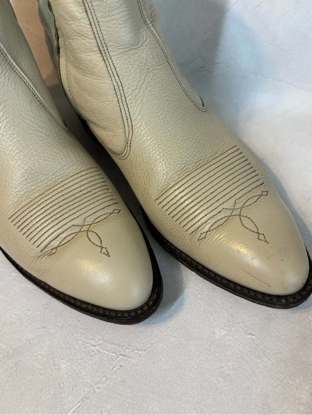 Dan Post Vintage Retro Cream Leather Ankle Boots, size 8.5